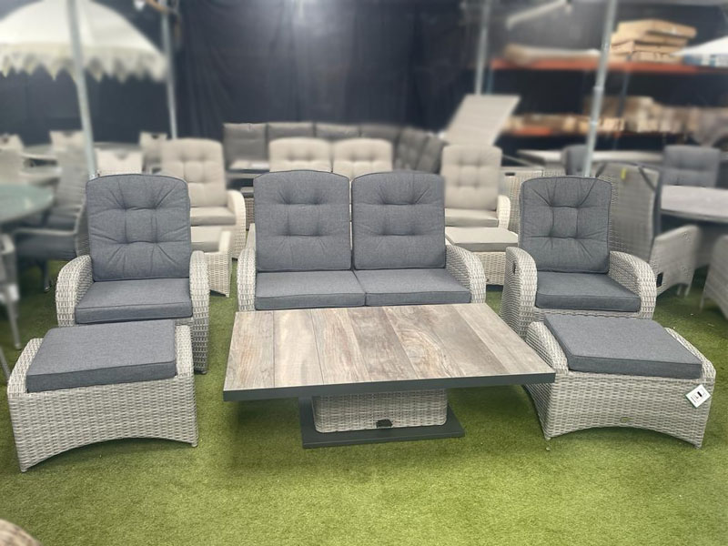 Luxury rattan 2025 garden sofa sets